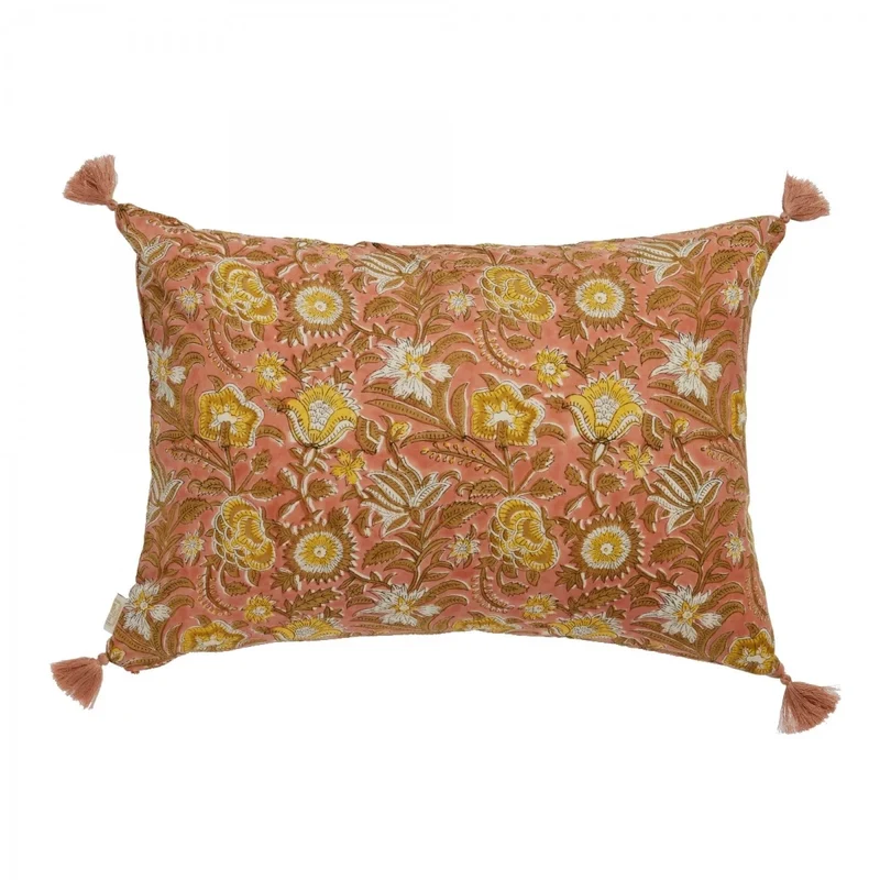 Coussin à fleurs rose