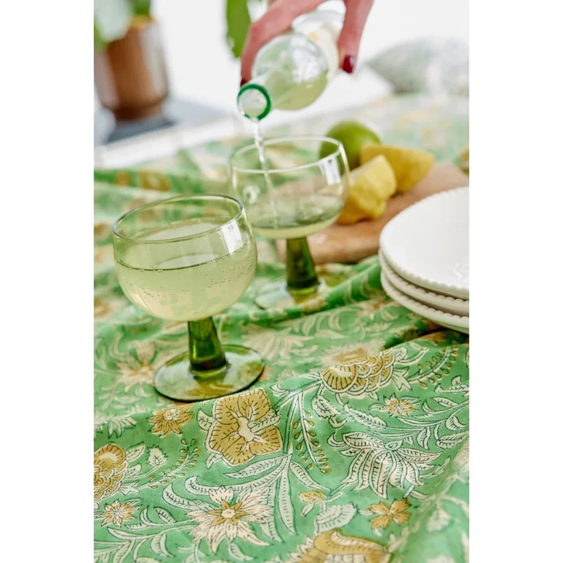 Nappe à fleurs vert