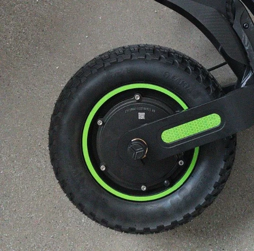Moteurs avant et arrière pour trottinette électrique GT4 2400 W