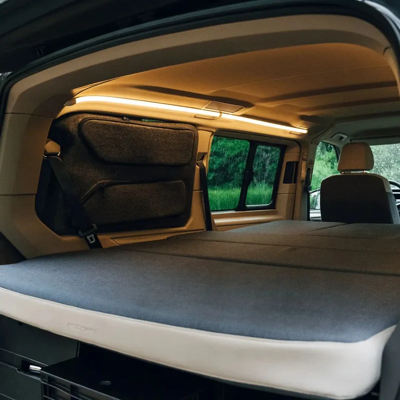 SpaceLight LED Beleuchtung/Innenraumbeleuchtung für VW T7 Multivan von SpaceCamper Modular