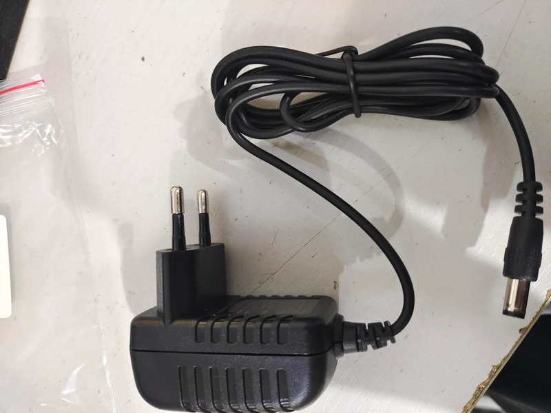 Chargeur standard EU pour mini Trottinette électrique