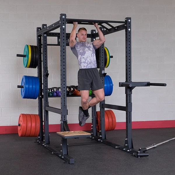 Barre de traction multi-positions pour rack Body-Solid