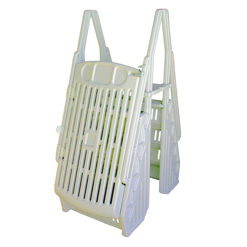 Échelle avec barrière d'entrée pour piscine hors terre